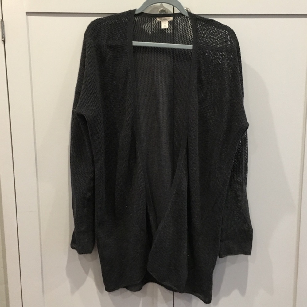 Lightweight Caslon Cardigan